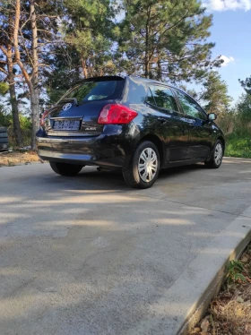 Toyota Auris 1.6 , снимка 13