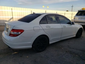 Mercedes-Benz C 300 Sport 4MATIC, снимка 3