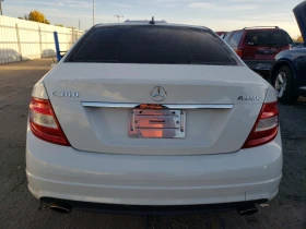 Mercedes-Benz C 300 Sport 4MATIC, снимка 6