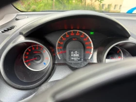 Honda Jazz  1.4 100  | Mobile.bg    13