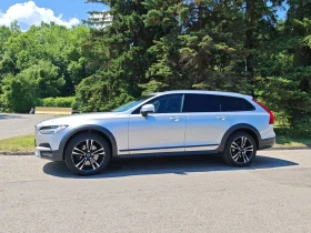  Volvo V90 Cross Coun...