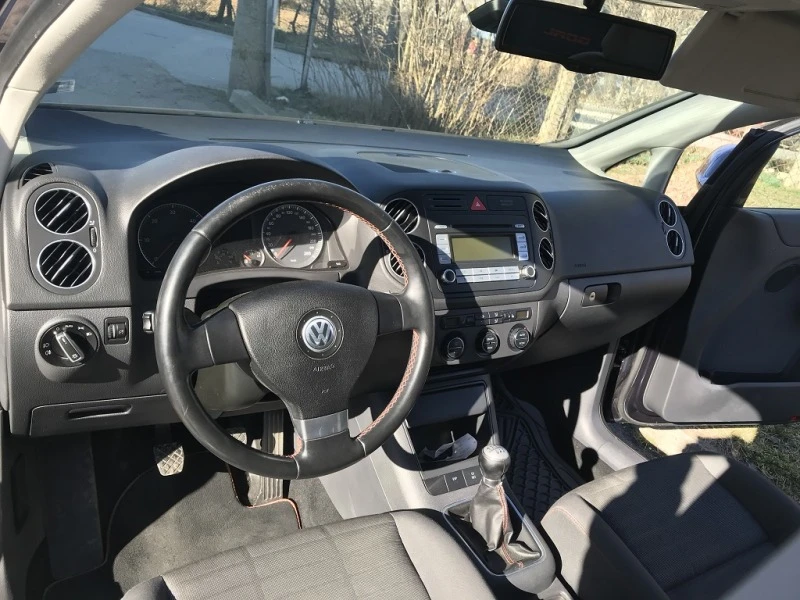 VW Golf Plus, снимка 12 - Автомобили и джипове - 43133066