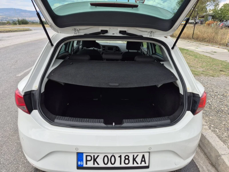 Seat Leon, снимка 11 - Автомобили и джипове - 47074742