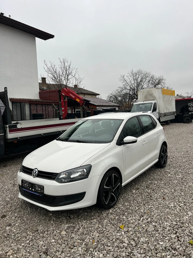 VW Polo 1.2 60коня 50000км!, снимка 1 - Автомобили и джипове - 47593995