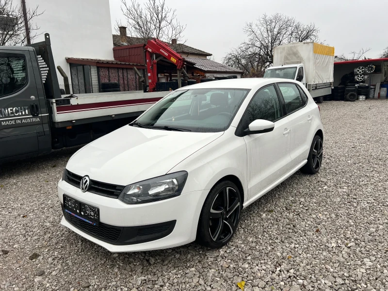 VW Polo 1.2 60коня 50000км!, снимка 4 - Автомобили и джипове - 47593995