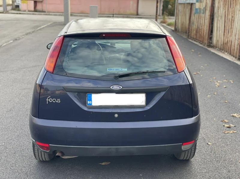 Ford Focus 1.6 i 101кс, снимка 5 - Автомобили и джипове - 48017074