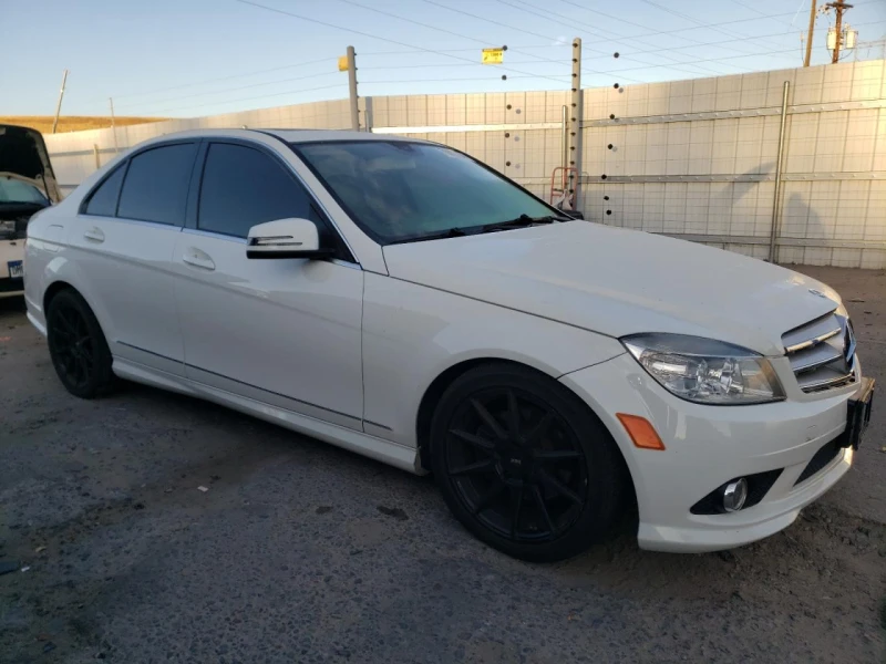 Mercedes-Benz C 300 Sport 4MATIC, снимка 4 - Автомобили и джипове - 48092707