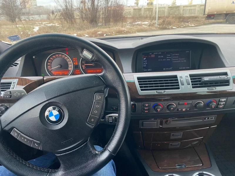 BMW 745, снимка 9 - Автомобили и джипове - 48262026