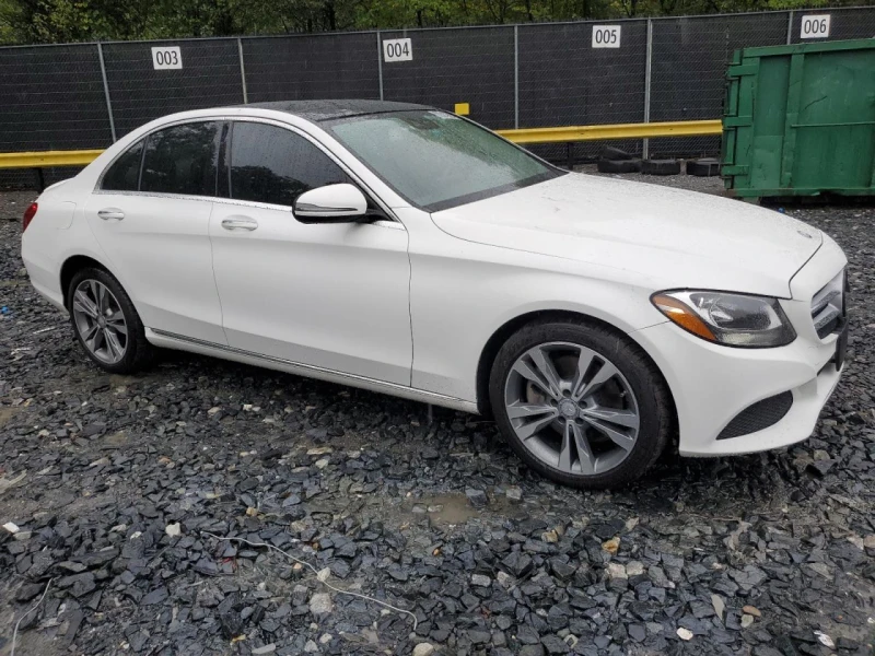 Mercedes-Benz C 300 4MATIC пано* камера* обдух* keyless* , снимка 1 - Автомобили и джипове - 48226654