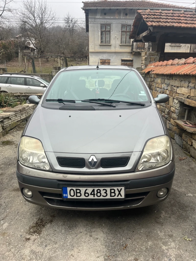 Renault Scenic, снимка 1 - Автомобили и джипове - 49432026