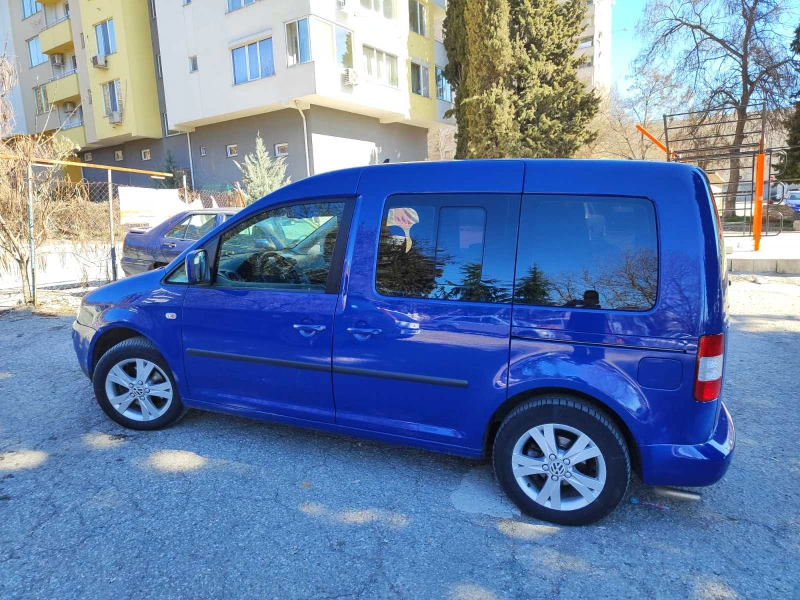 VW Caddy, снимка 7 - Автомобили и джипове - 49530799