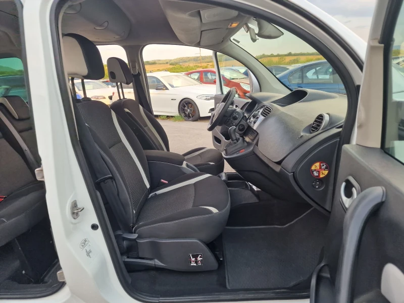 Renault Kangoo 1.5dci, снимка 13 - Автомобили и джипове - 51253104