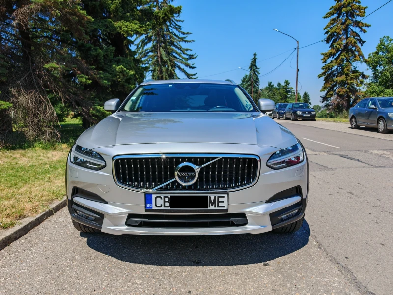 Volvo V90 Cross Country Inscription, снимка 3 - Автомобили и джипове - 52318161