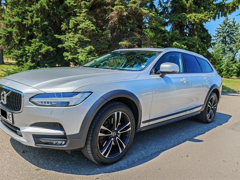 Volvo V90 Cross Country Inscription, снимка 2 - Автомобили и джипове - 52318161