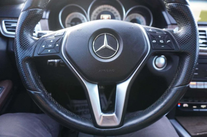 Mercedes-Benz E 400 * CARFAX * ЦЕНА ДО БГ, снимка 12 - Автомобили и джипове - 53056075