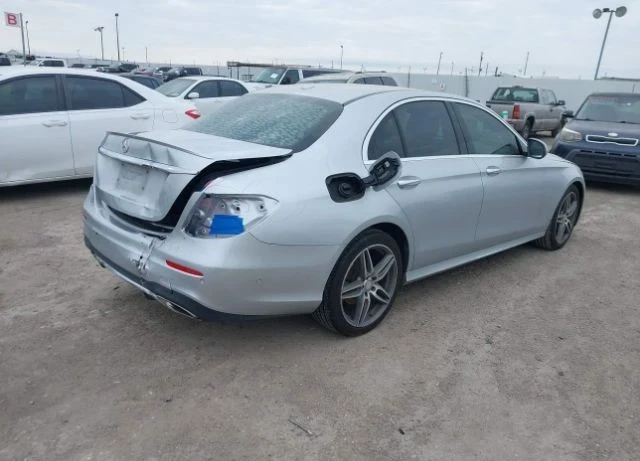 Mercedes-Benz E 300, снимка 5 - Автомобили и джипове - 49204874