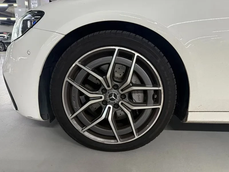 Mercedes-Benz E 220 CDI Avantgarde - САМО 30% АВАНС!, снимка 5 - Автомобили и джипове - 55441745