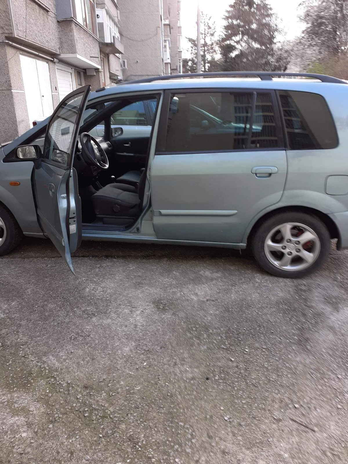 Mazda Premacy  - изображение 3