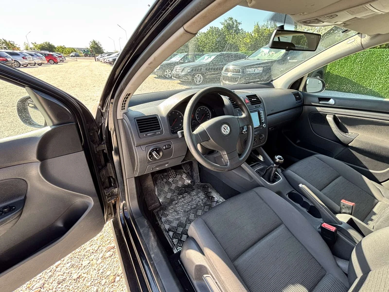 VW Golf 1.4I/75 K.C/TUCH NAVIGACIA/TOP SASTOQNIE - изображение 9
