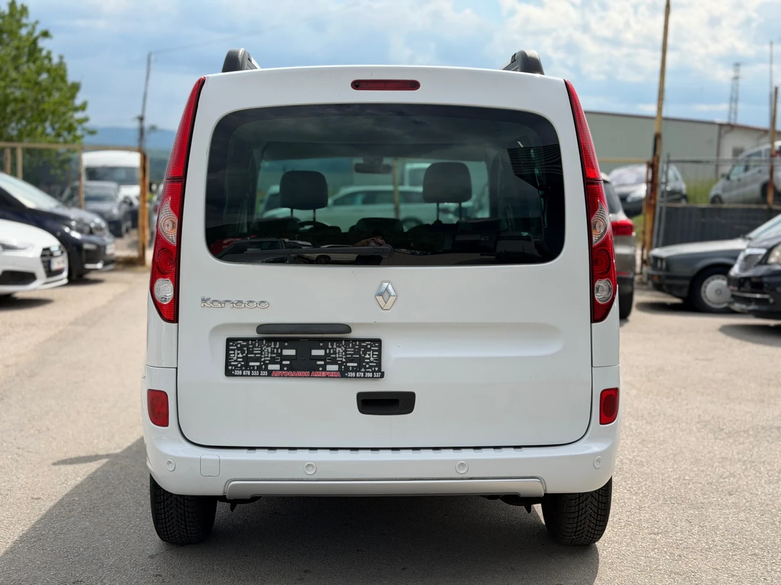 Renault Kangoo 1.5dci, снимка 5 - Автомобили и джипове - 51253104