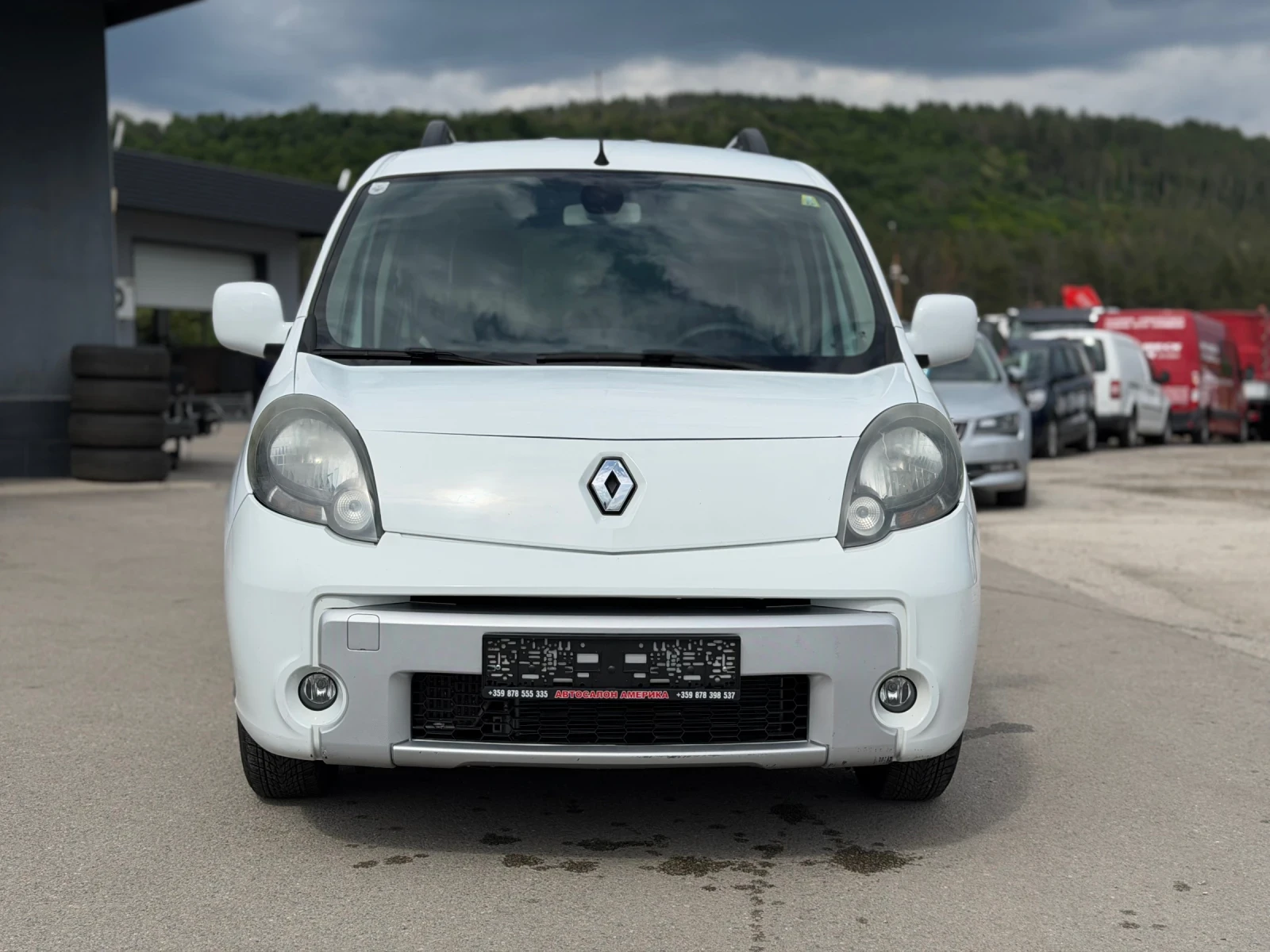 Renault Kangoo 1.5dci, снимка 2 - Автомобили и джипове - 51253104