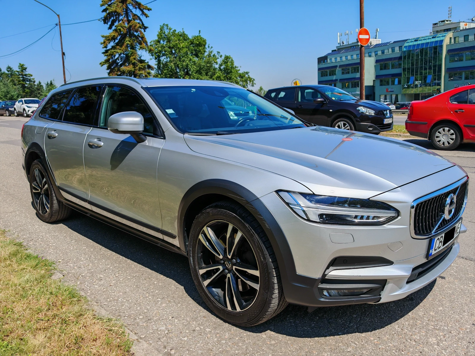 Volvo V90 Cross Country Inscription - изображение 4