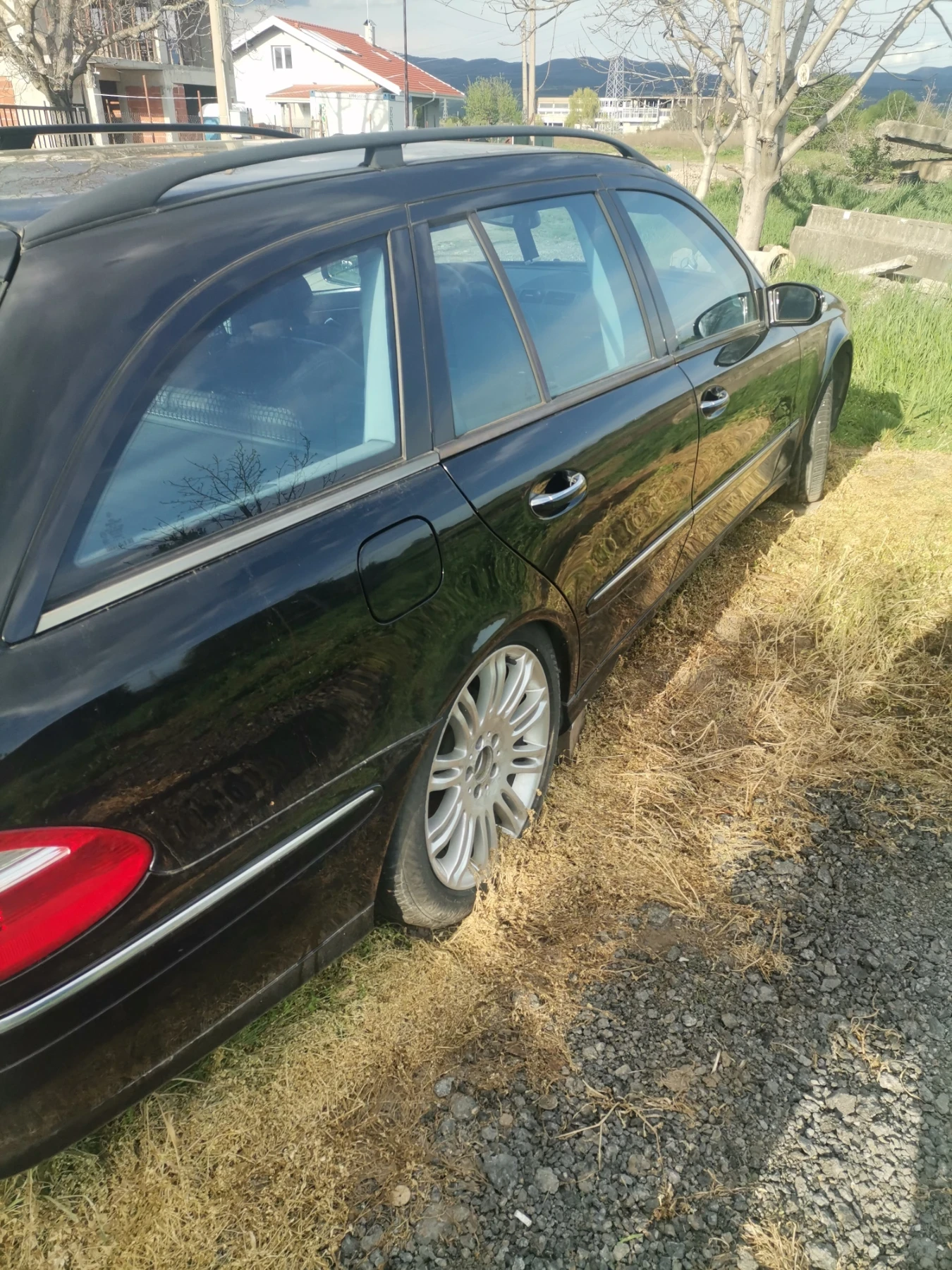 Mercedes-Benz E 350  - изображение 4