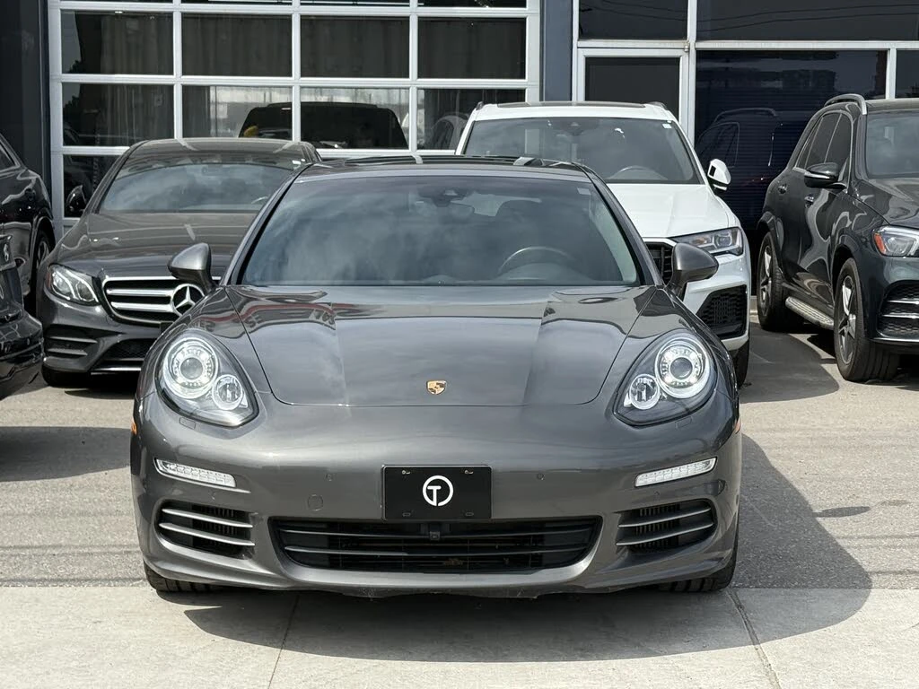 Porsche Panamera * АВТО КРЕДИТ* ЦЕНА ДО БГ * Сервизна история *  - изображение 3
