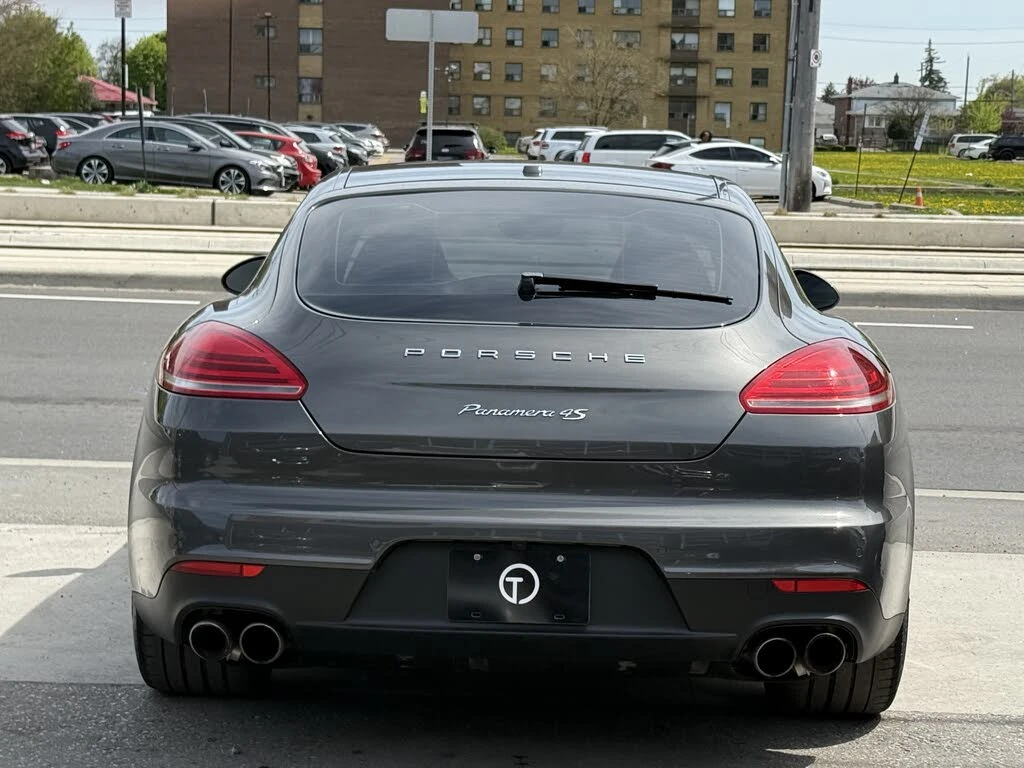 Porsche Panamera * АВТО КРЕДИТ* ЦЕНА ДО БГ * Сервизна история *  - изображение 5