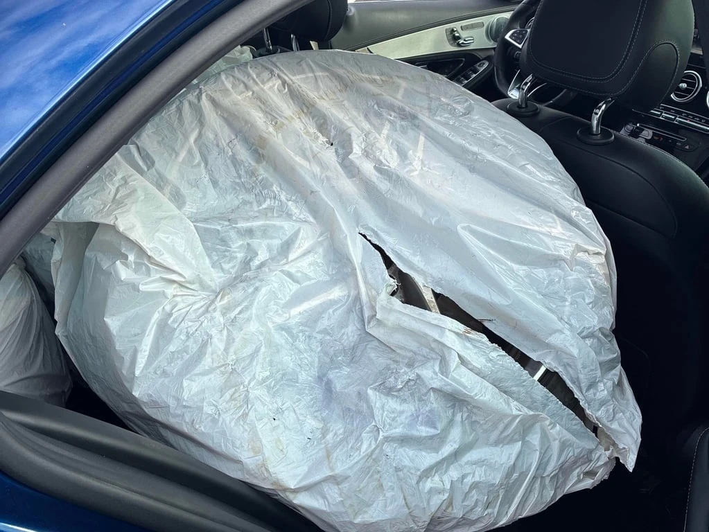 Mercedes-Benz C 63 AMG S | 360 | ВТОРИ ЧИФТ ДЖАНТИ С ГУМИ - изображение 10