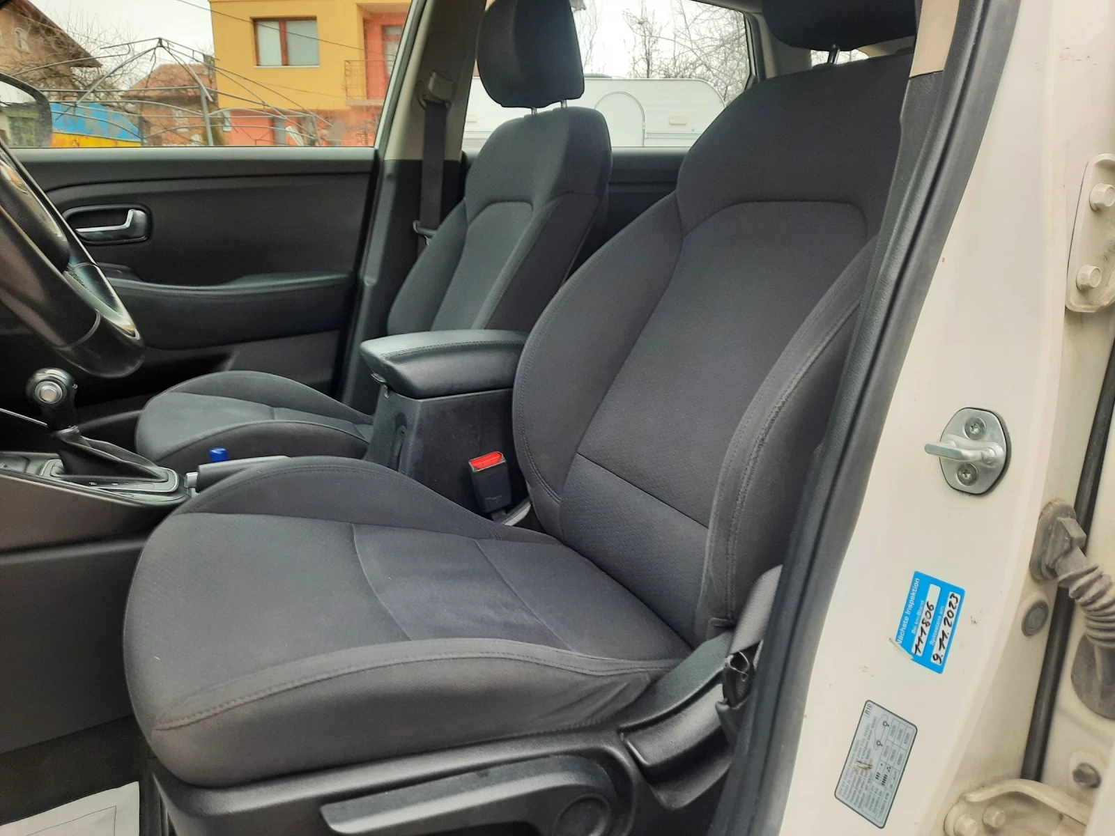 Kia Carens 1.7 crdi 130 x.km. avtom - изображение 10