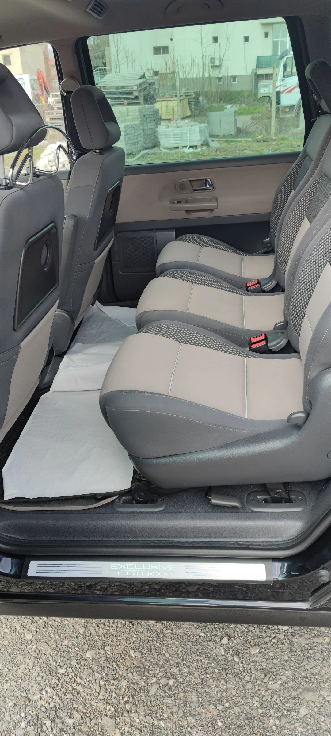 VW Sharan Exclusive edition, снимка 11 - Автомобили и джипове - 53743630