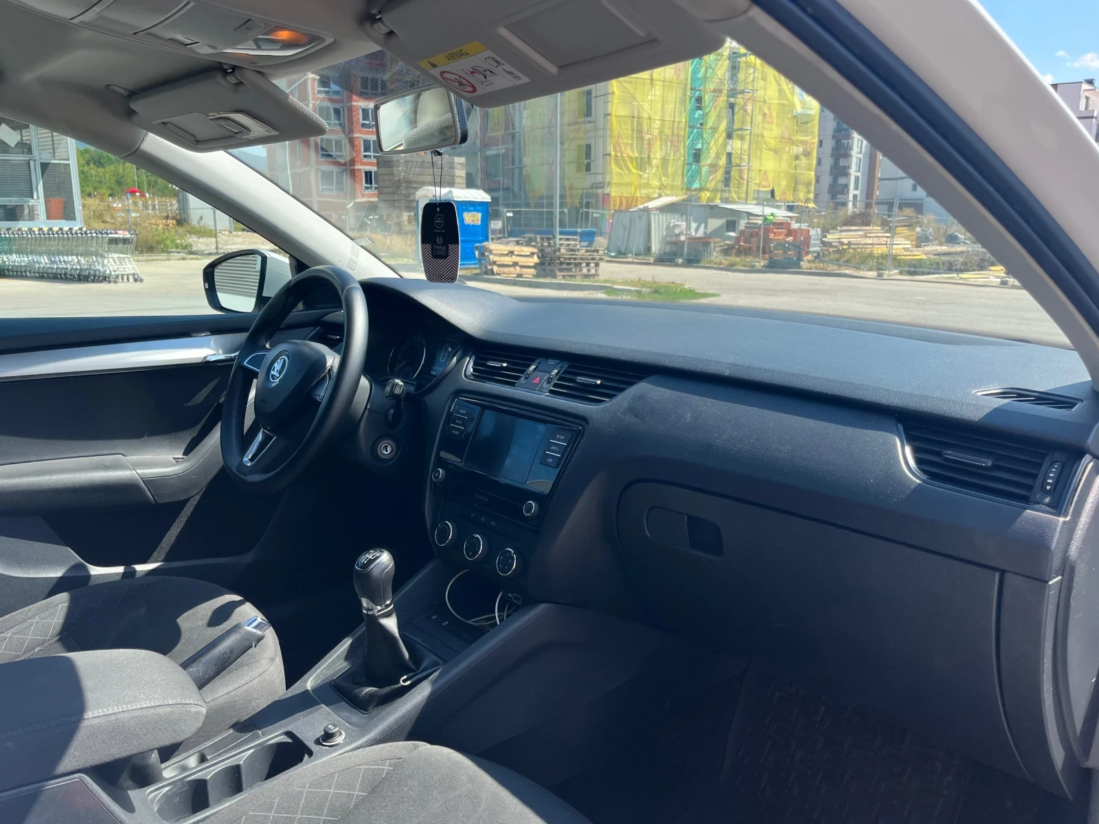 Skoda Octavia, снимка 10 - Автомобили и джипове - 53818077