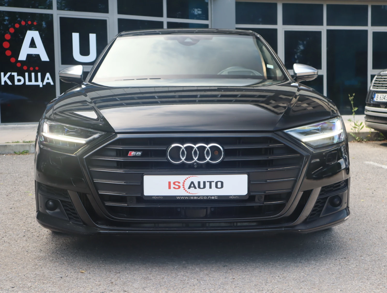 Audi S8 4.0TFSI/Carbon/B&O/Камера 360/HuD/Дистроник/Обдухв, снимка 2 - Автомобили и джипове - 53967079