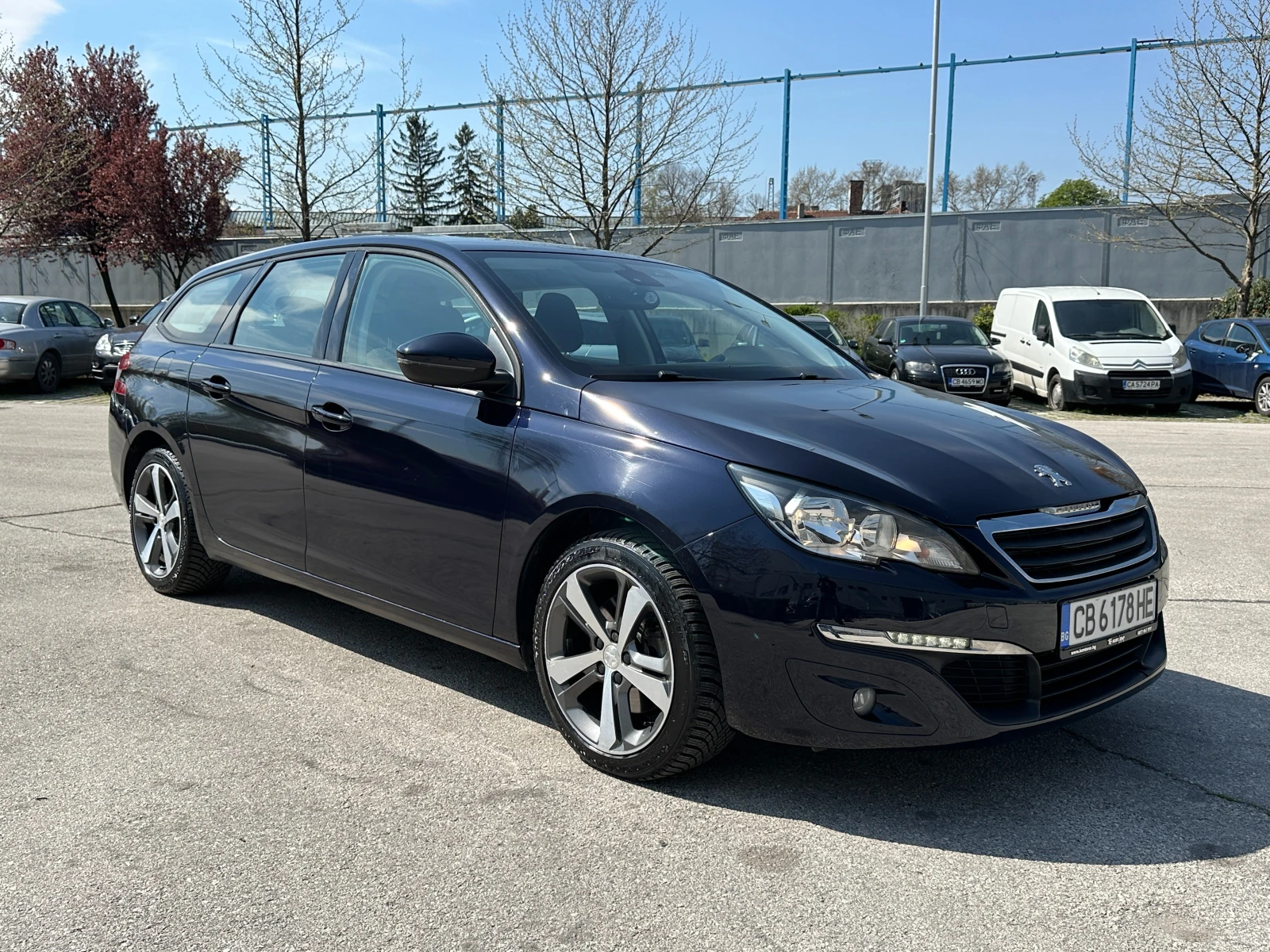 Peugeot 308 2.0hdi, снимка 6 - Автомобили и джипове - 54280179
