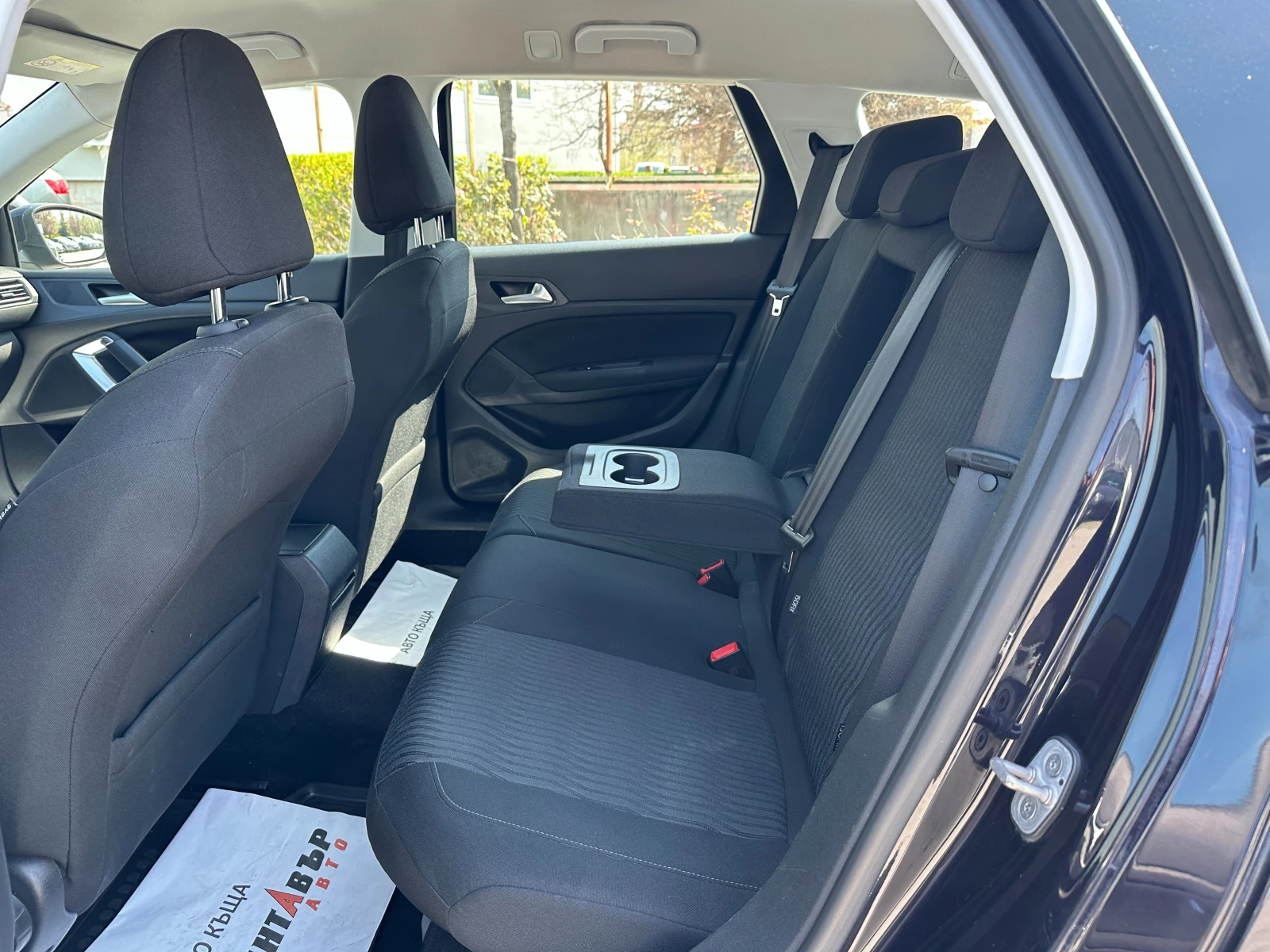 Peugeot 308 2.0hdi, снимка 10 - Автомобили и джипове - 54280179