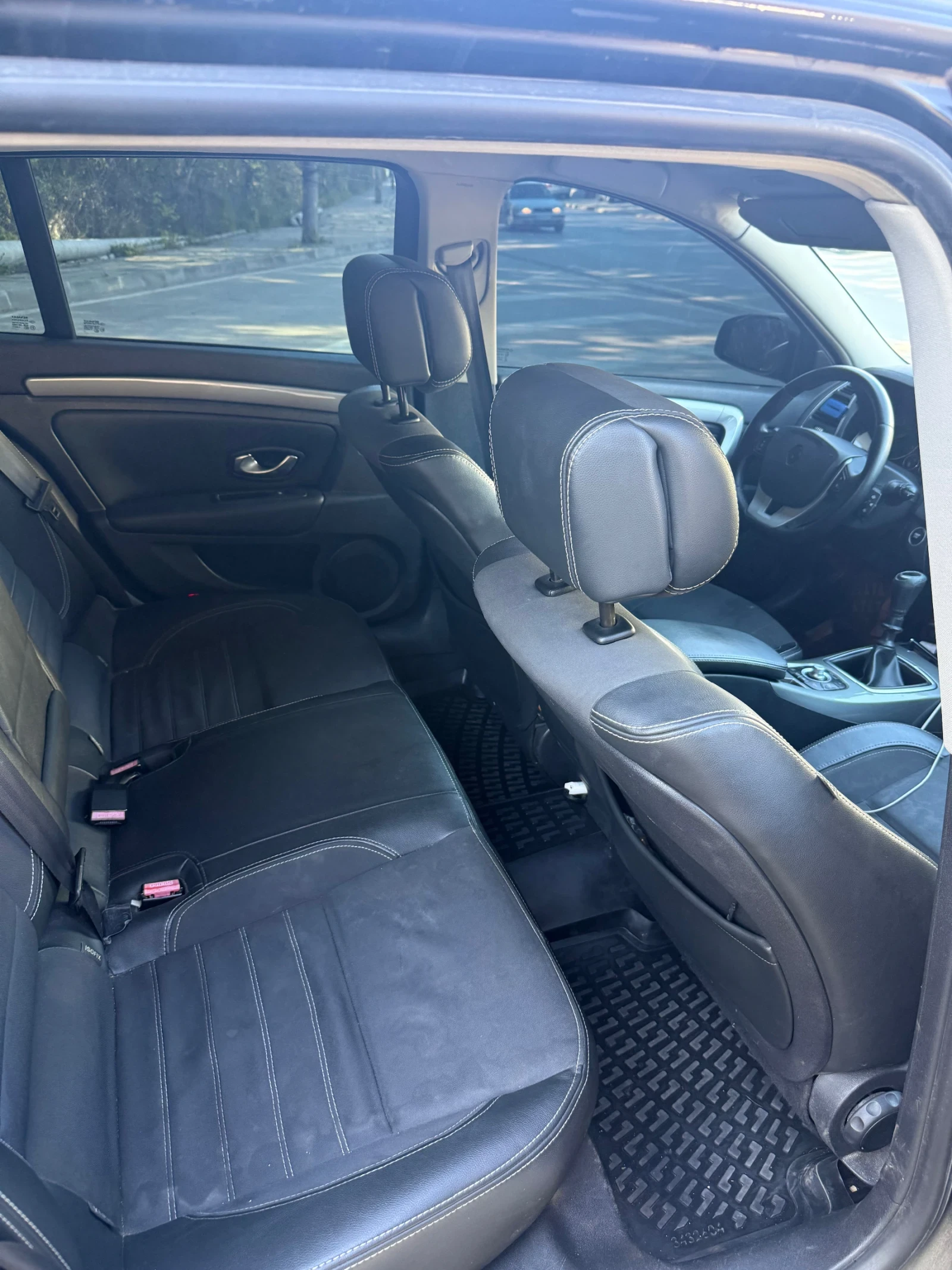 Renault Laguna, снимка 9 - Автомобили и джипове - 54342373