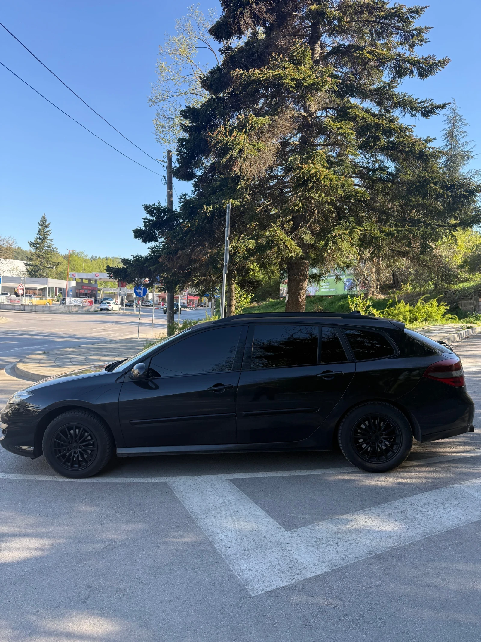 Renault Laguna, снимка 6 - Автомобили и джипове - 54342373