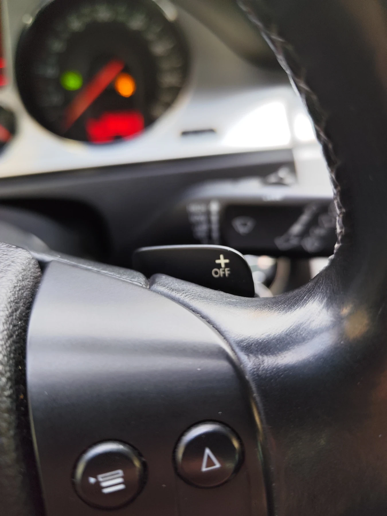 VW Passat, снимка 13 - Автомобили и джипове - 54357663