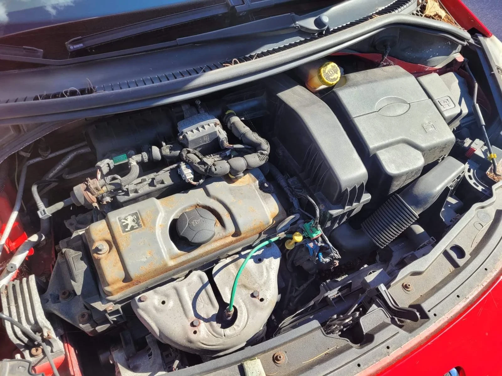 Peugeot 207 1.4, снимка 15 - Автомобили и джипове - 54717753