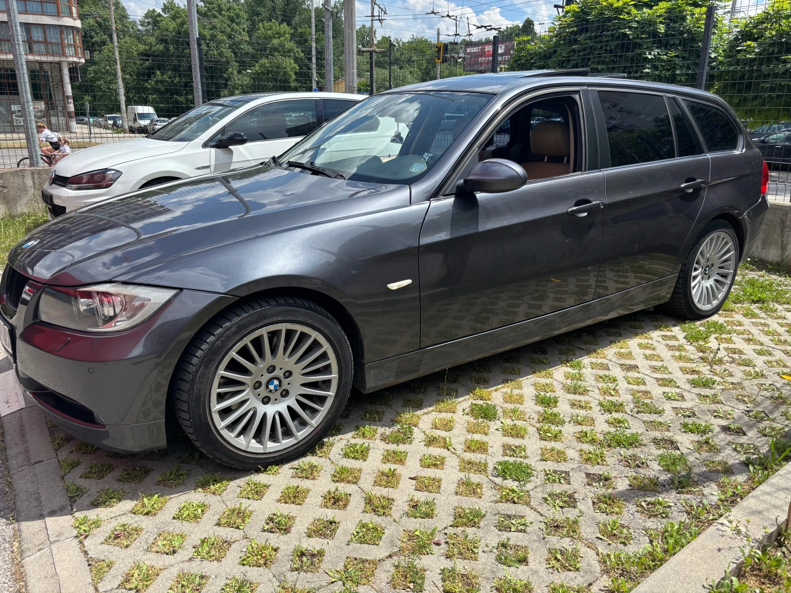 BMW 325