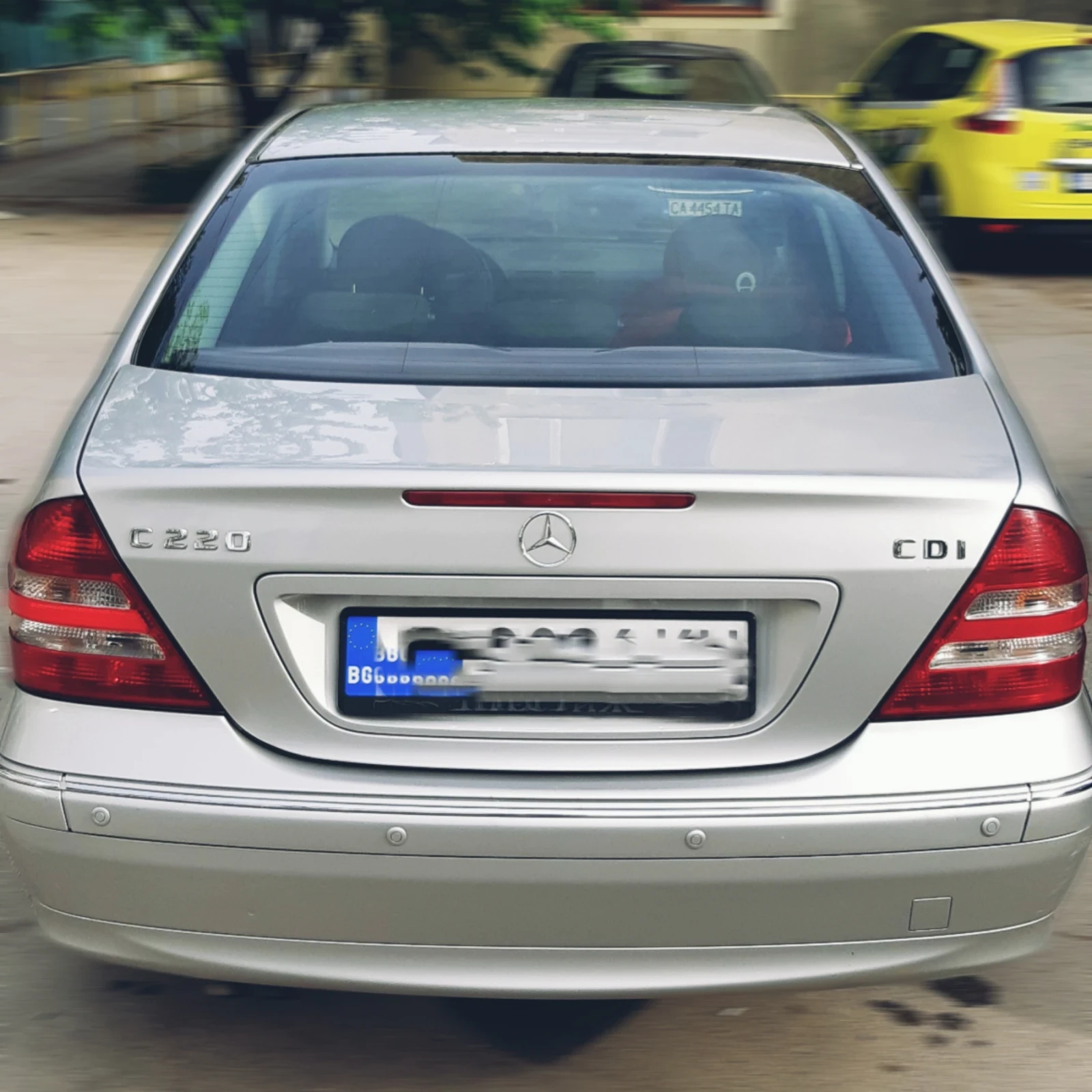 Mercedes-Benz C 220, снимка 2 - Автомобили и джипове - 55166456