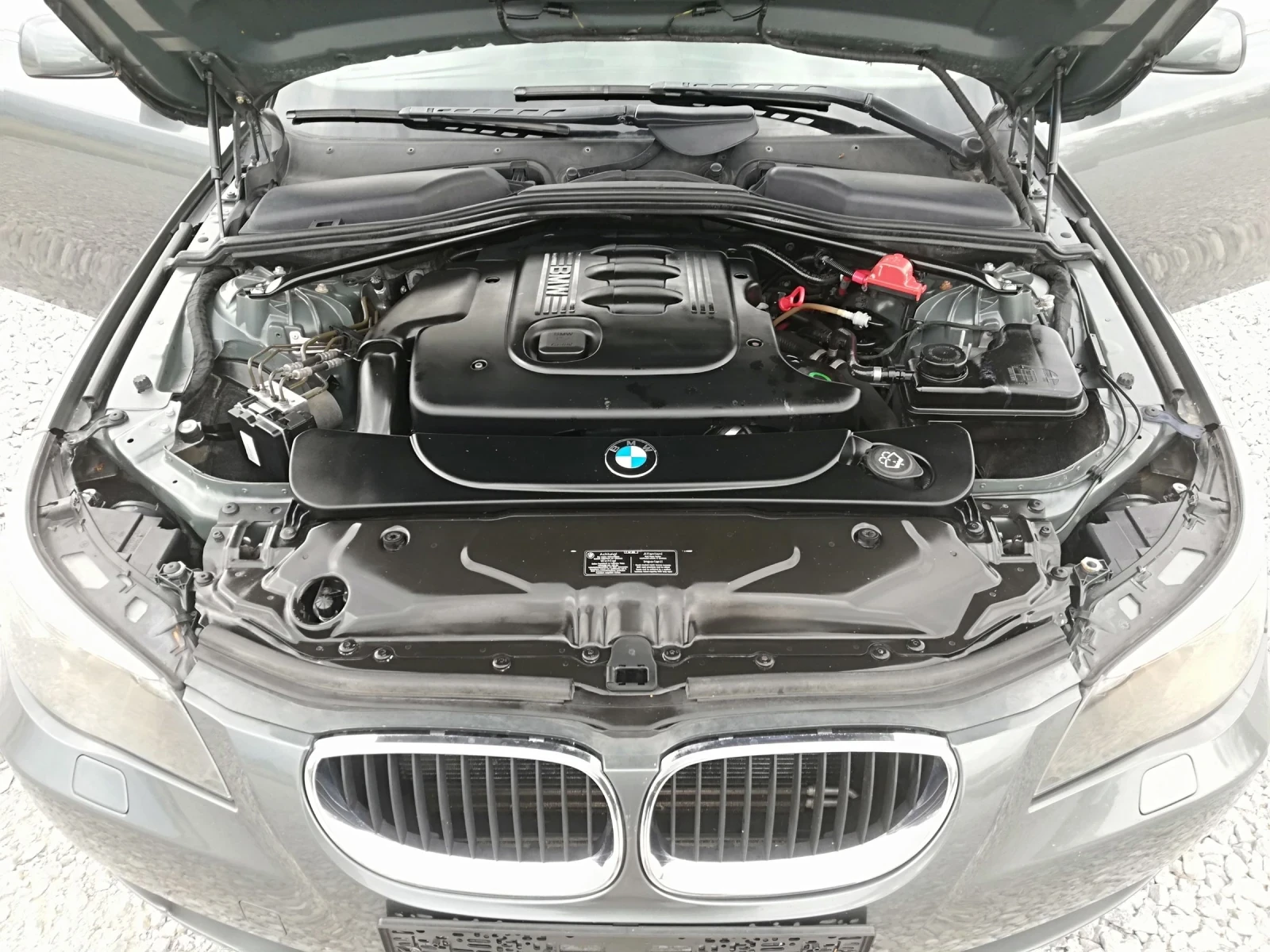 BMW 520 2.0d kli navi 163ks, снимка 15 - Автомобили и джипове - 55199951
