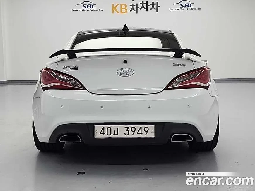 Hyundai Genesis 3.8, снимка 16 - Автомобили и джипове - 55207228