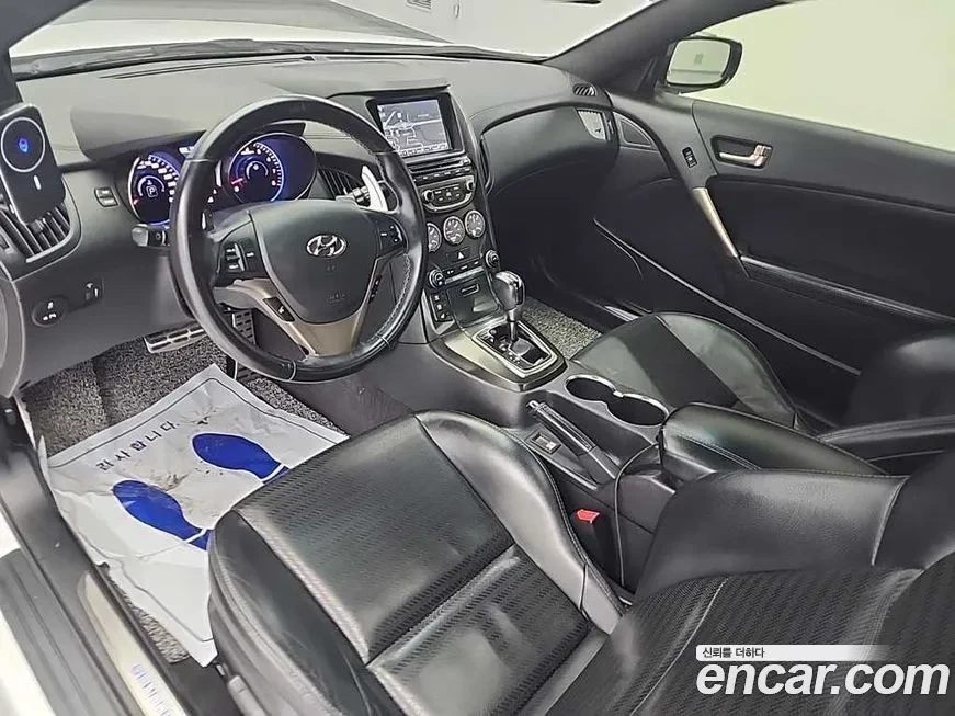 Hyundai Genesis 3.8, снимка 4 - Автомобили и джипове - 55207228