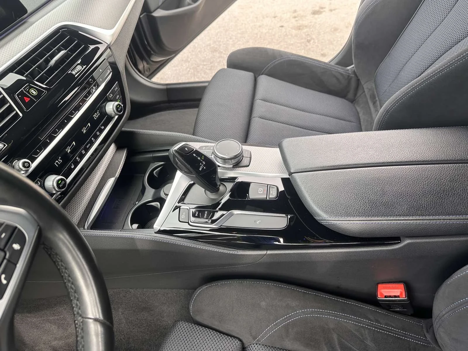 BMW 530, снимка 5 - Автомобили и джипове - 55307660