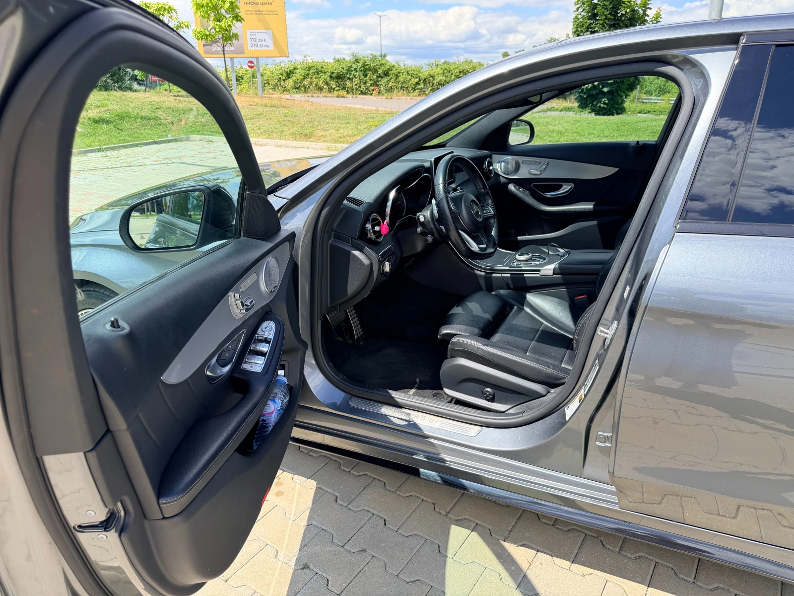 Mercedes-Benz C 300, снимка 13 - Автомобили и джипове - 55415848