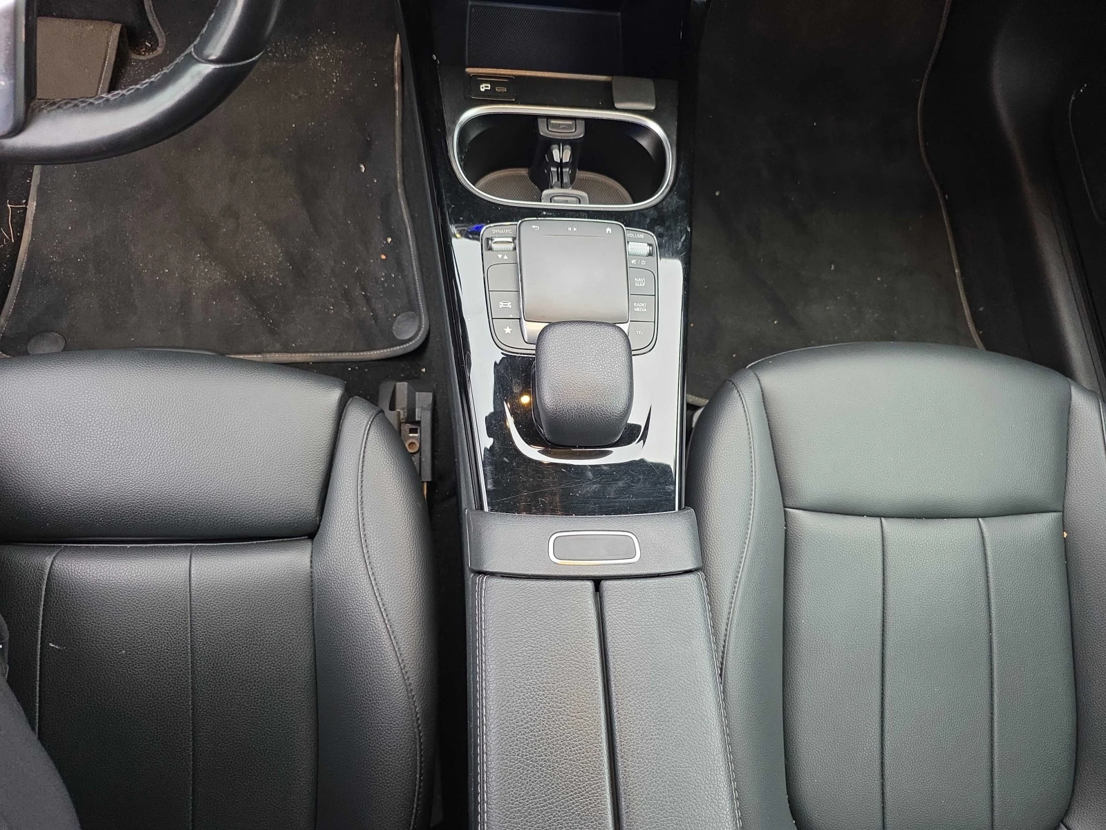Mercedes-Benz A 220 * CARFAX * ОПЦИЯ ЗА ФИНАНСИРАНЕ , снимка 9 - Автомобили и джипове - 55980045