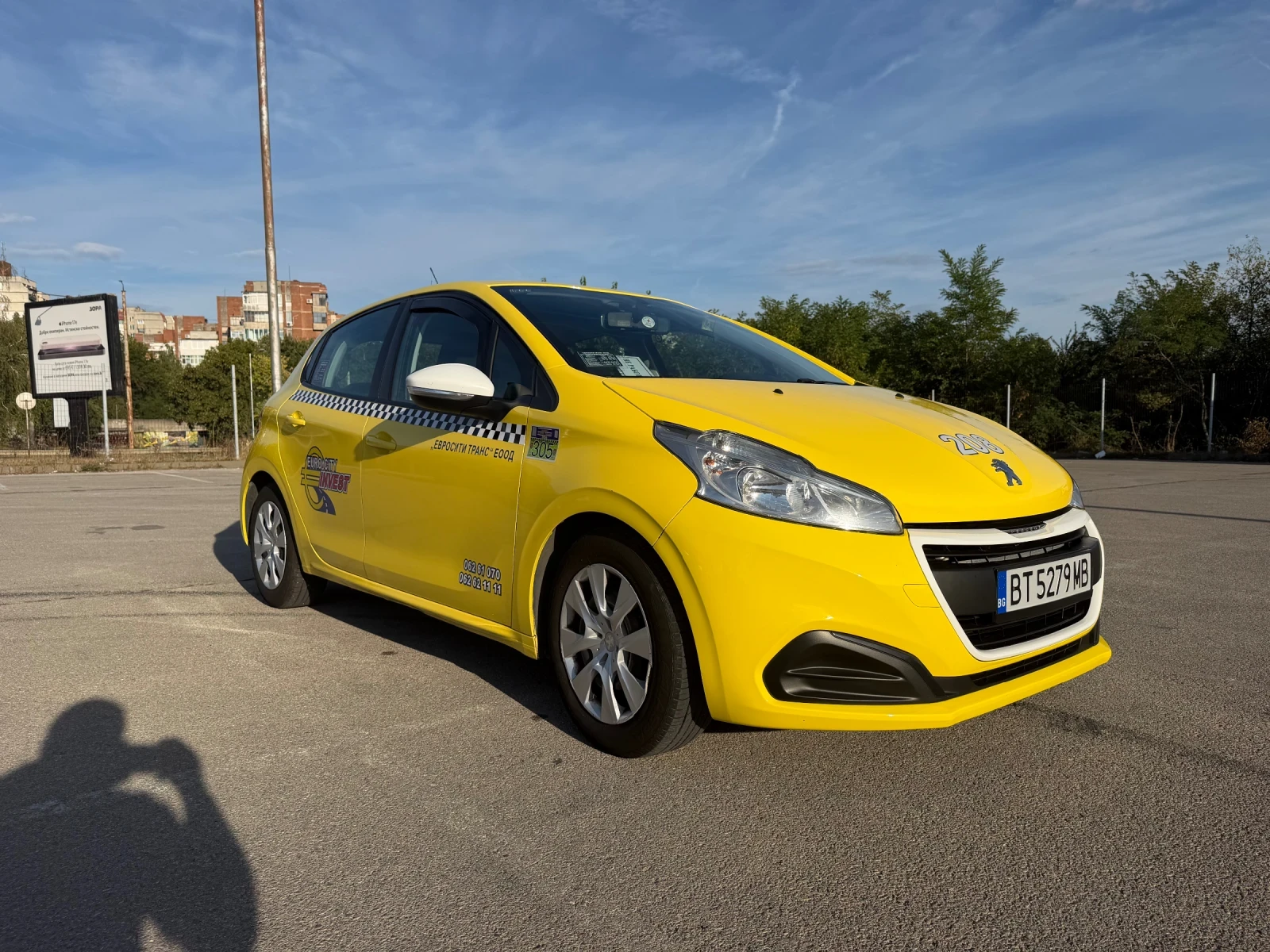 Peugeot 208, снимка 9 - Автомобили и джипове - 56108309
