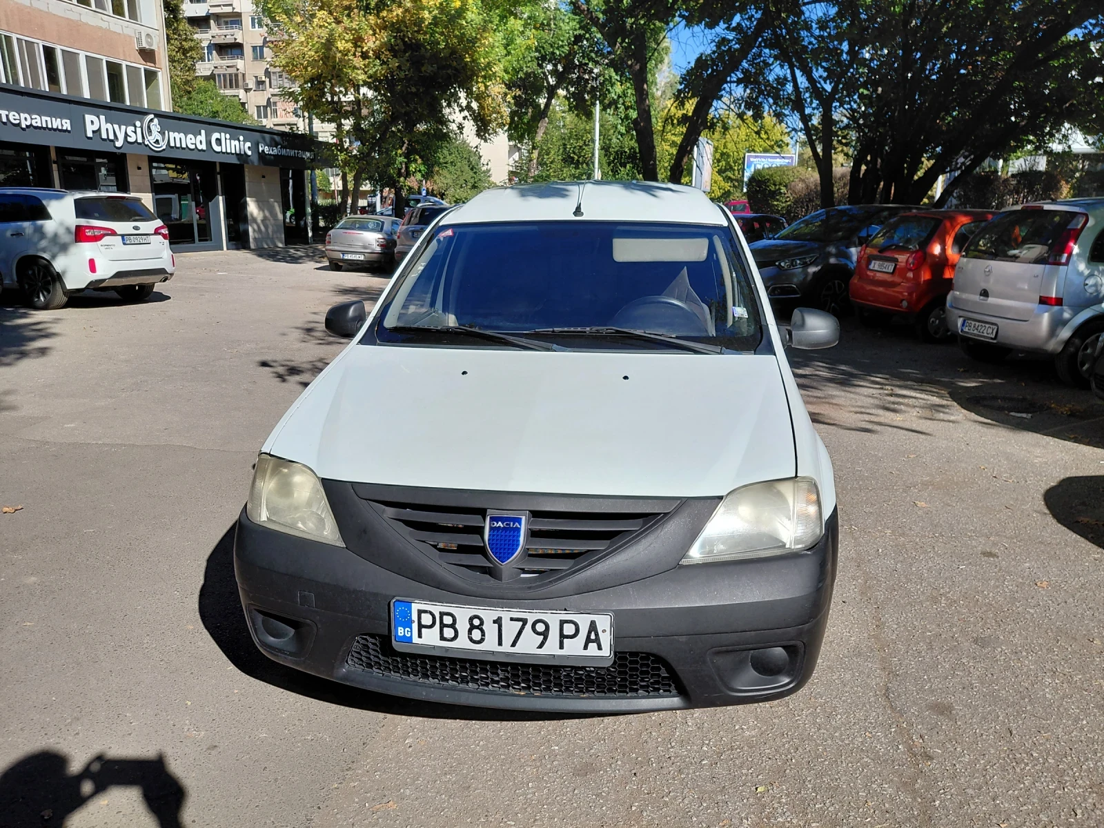 Dacia Logan, снимка 6 - Автомобили и джипове - 56344961